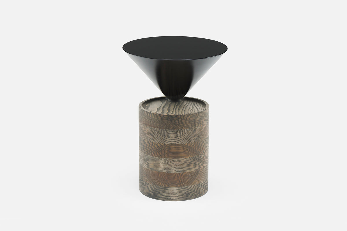 LAUREL SIDE TABLE – De La Espada