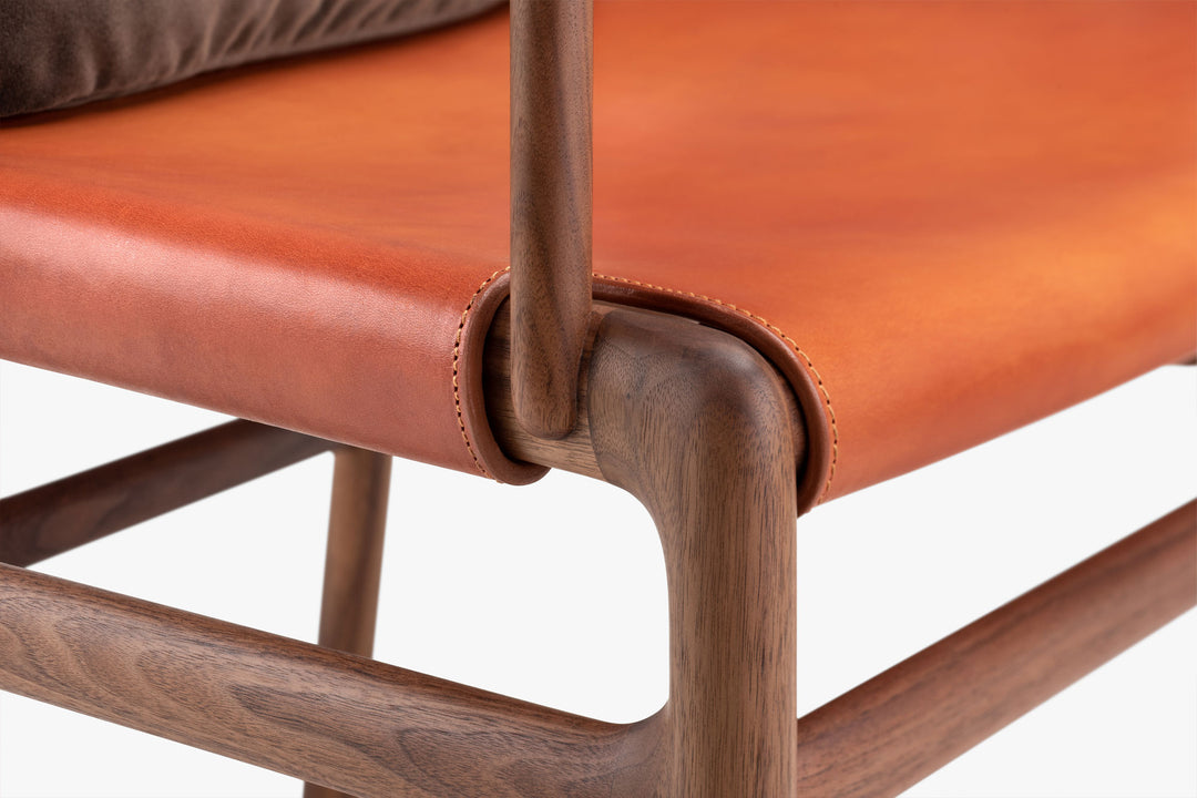 DANISH OILED WALNUT & DARK TAN LEATHER & BALBOA 29 FABRIC