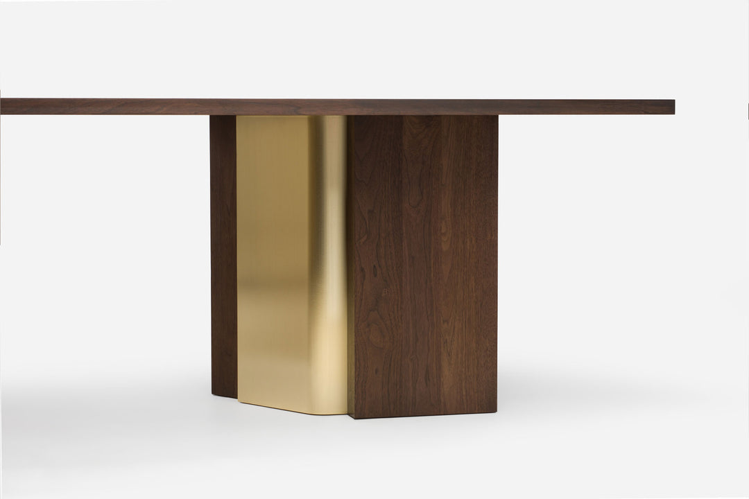 BLACK OILED WALNUT & BRUSHED BRASS
