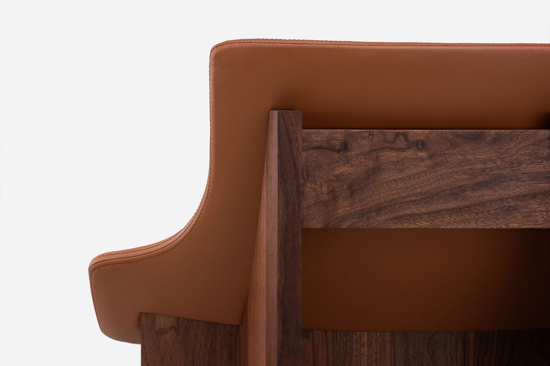 DANISH OILED WALNUT & BROWN NATURAL GRAIN LEATHER