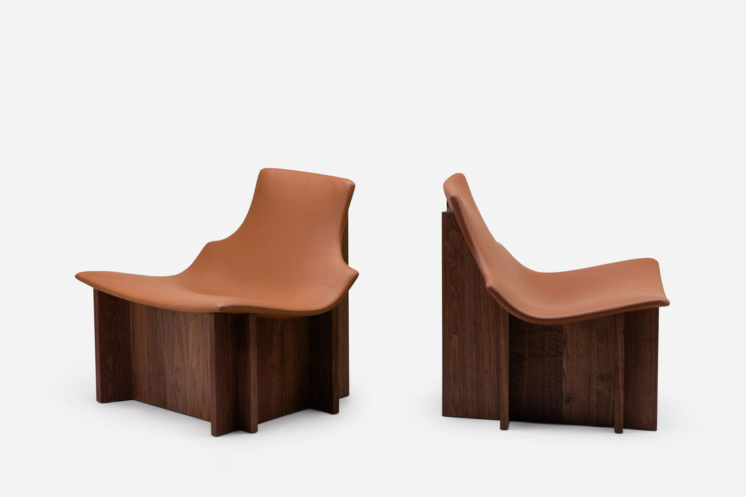 DANISH OILED WALNUT & BROWN NATURAL GRAIN LEATHER