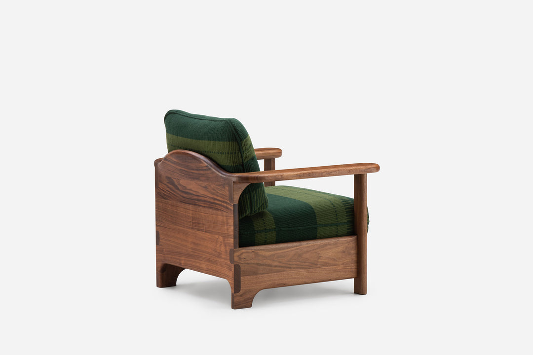 DANISH OILED WALNUT & MANTA LIDO VERDE ESCURO / VERDE TROPA