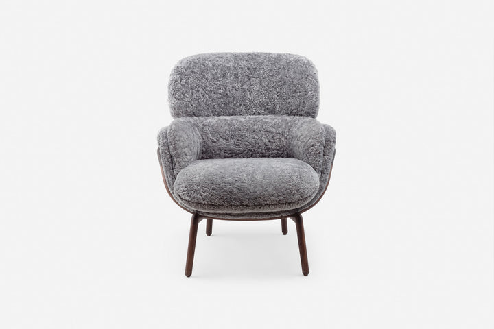 BLACK OILED WALNUT & SCANDINAVIAN GREY CURLY SHEEPSKIN