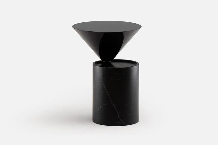 BLACK MARQUINA MARBLE & BLACK GLOSS HDF