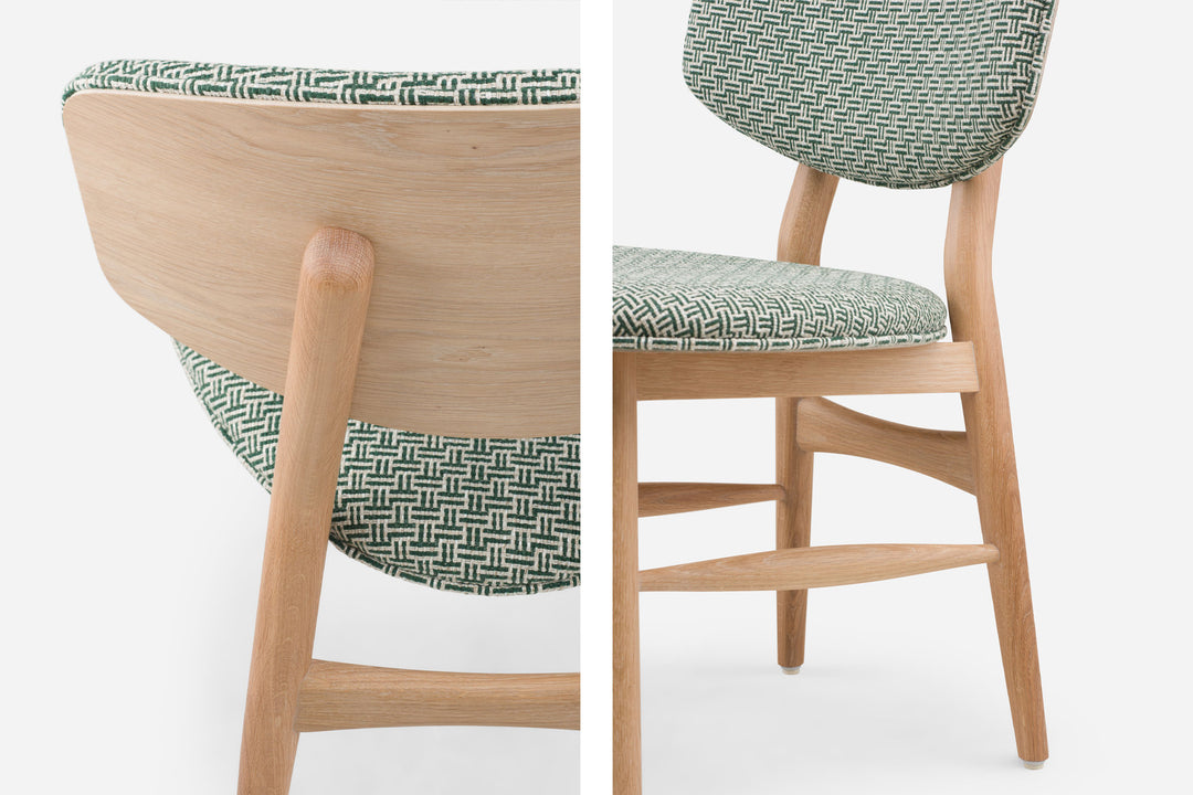 WHITE OILED OAK & REED 001