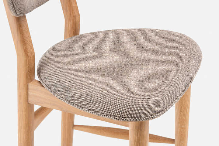 DANISH OILED OAK & CLAY 009 (MODEL: T)