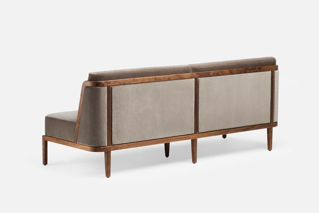 DANISH OILED WALNUT & HARALD 3 242