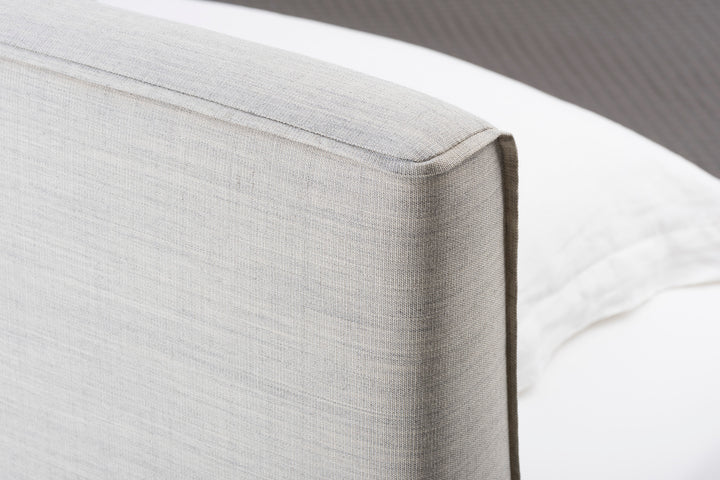 CAST IRON & CANVAS 114