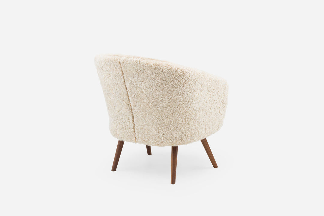 DANISH OILED WALNUT & MOHAWI CURLY WOOL SHEEPSKIN