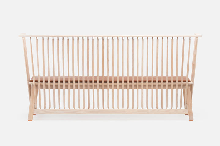 WHITE OILED ASH  (+ OPTIONAL SEAT PAD IN BROWN NATURAL GRAIN LEATHER)