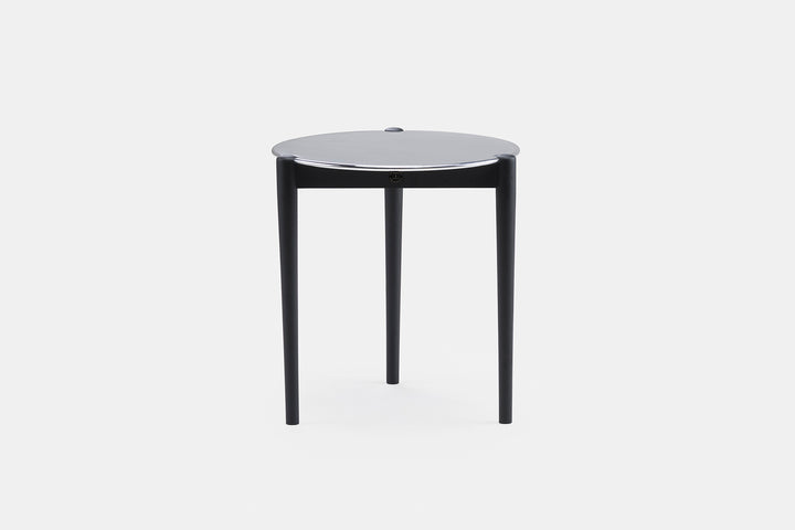 BLACK STAINED ASH & ALUMINIUM (MODEL:S)