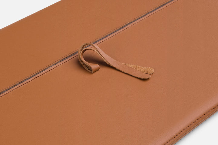 BROWN NATURAL GRAIN LEATHER