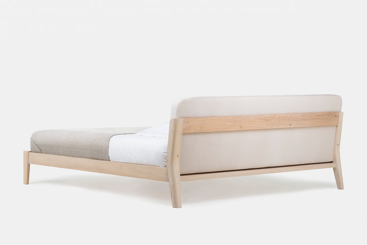 WHITE OILED ASH & HARALD 2 212