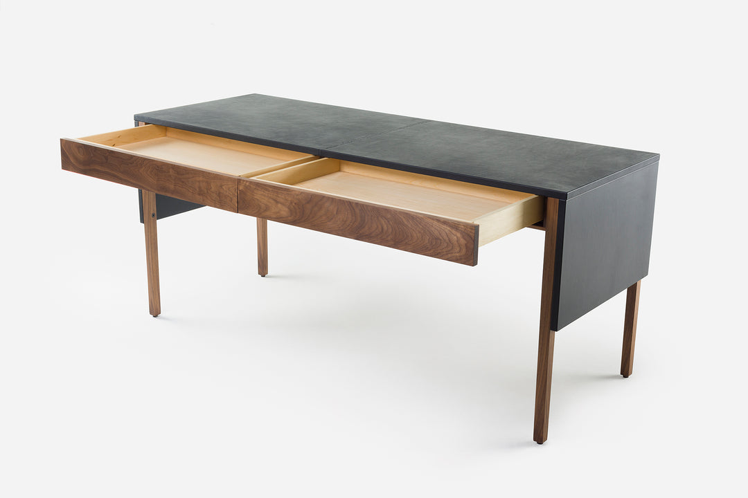 DRAPE DESK – De La Espada