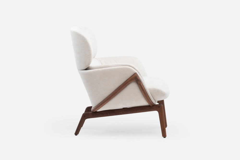 DANISH OILED WALNUT & MAPLE 102