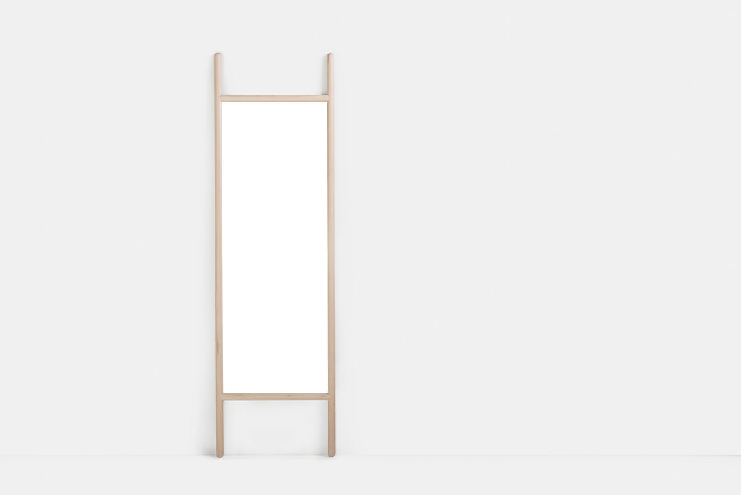 WHITE OILED OAK (MODEL: M)