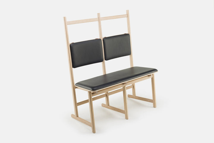 WHITE OILED OAK & BLACK LEATHER (+ SHAKER BACK CUSHIONS)