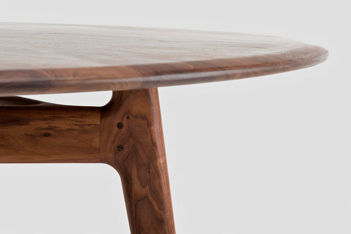 DANISH OILED WALNUT (MODEL: LR)